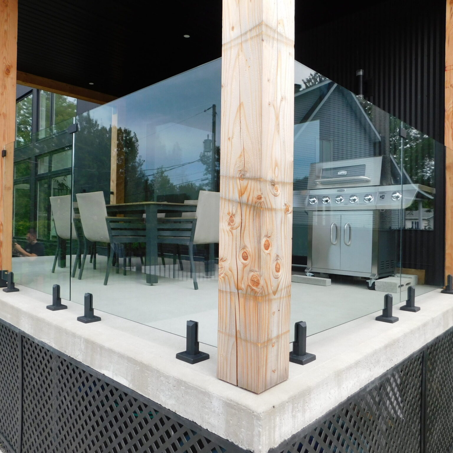 Rampe de balcon en verre